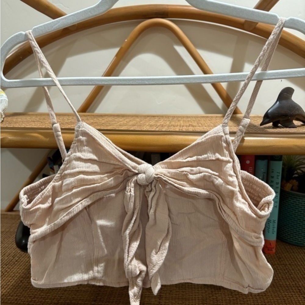 5/$25 Aerie muslin tie front crop top